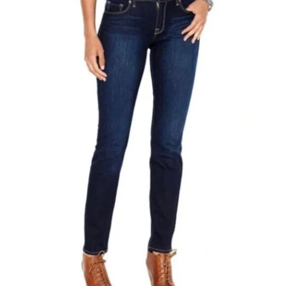 Lucky Brand Denim - Lucky Brand Women's 2 / 26 Dark Wash Charlie Skinny Jeans